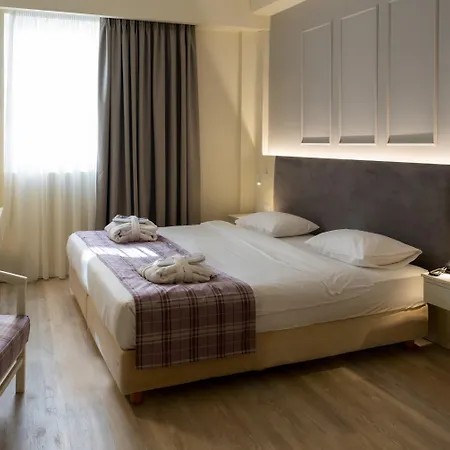 Cypria Otel