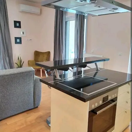 Stylish -modern Heart Of Marousi Apartment