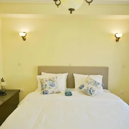 New Times & Near Metro Station Athens Center Appart hôtel