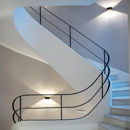 Hotel The Vault