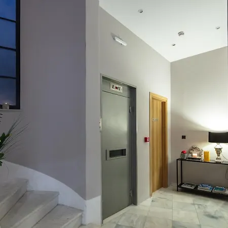 The Vault Hotel