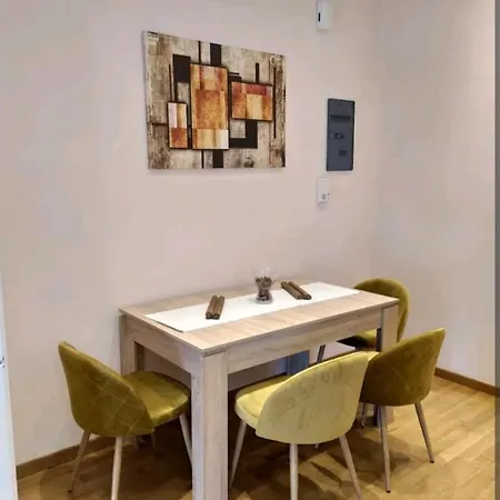 Stylish -modern Heart Of Marousi Athens