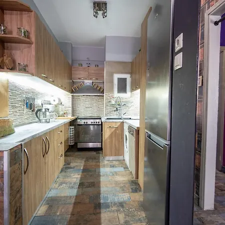 Apartment Attica Train Station 2 Bedrooms 4 Pers. Athen