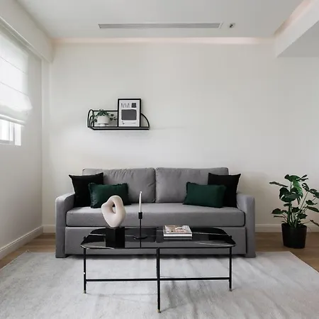 Striking In Kolonaki By Upstreet Apartment *