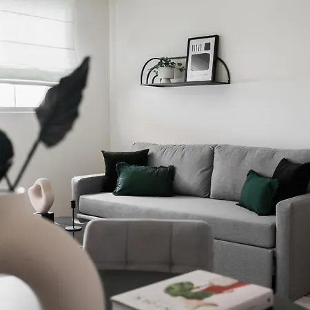 Striking In Kolonaki By Upstreet Apartment *