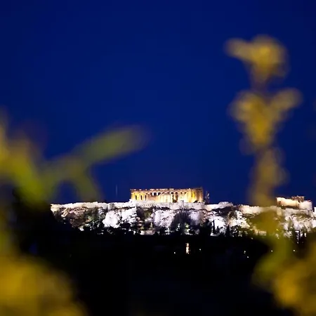And Comfy With Private Balcony And Rooftop Access - Ct3 * Athens