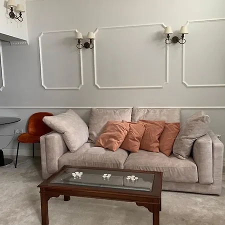Apartment Presidential By