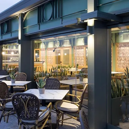Key Hotel, Trademark Collection By Wyndham Hotel Atena