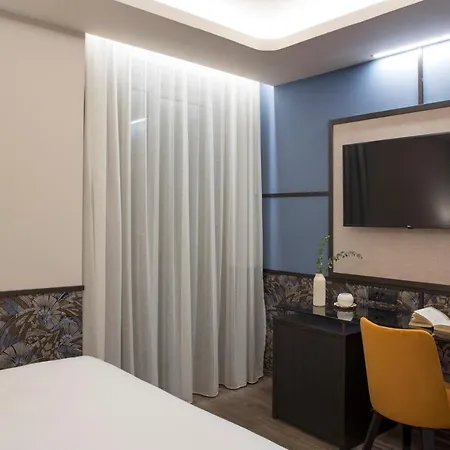 Key Hotel, Trademark Collection By Wyndham Hotel Atena