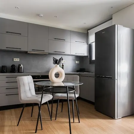 Striking In Kolonaki By Upstreet Apartment