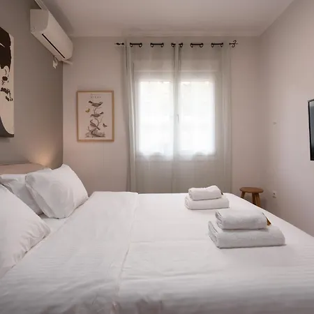 Modern In Exarchia Apartment