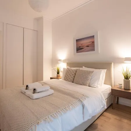 Apartment Unique 2 Bedrooms Apartment, Steps To Plaka And Center *