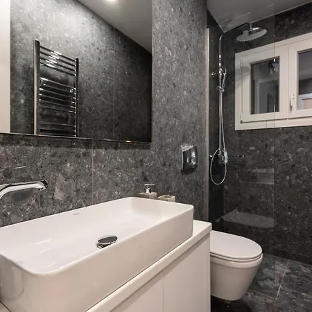 Unique 2 Bedrooms Apartment, Steps To Plaka And Center Apartment *