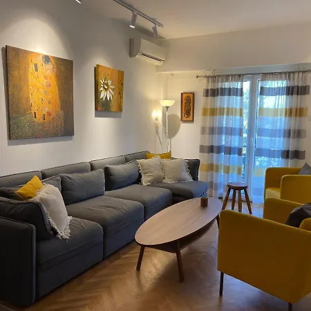 Glyfada Breeze Apartament