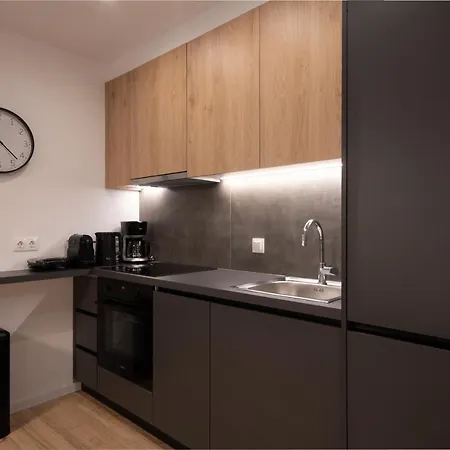 Unique 2 Bedrooms Apartment, Steps To Plaka And Center