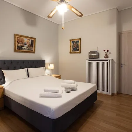 Glyfada Golf Fourth Floor *