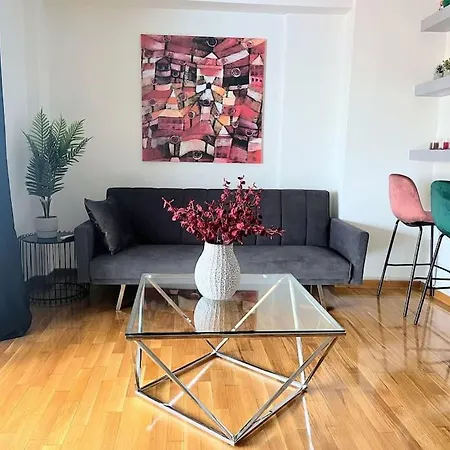 2bdr Boutique Full In Plaka Apartment *