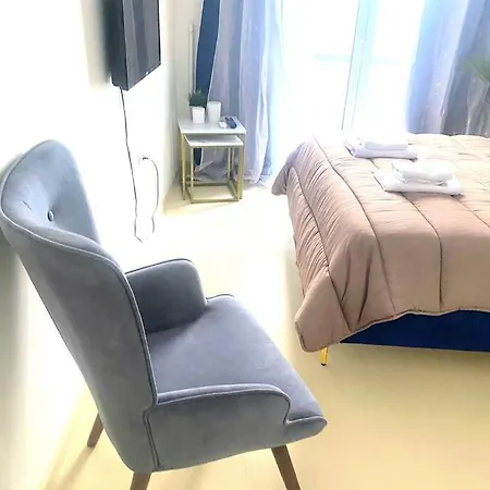 2bdr Boutique Full In Plaka *