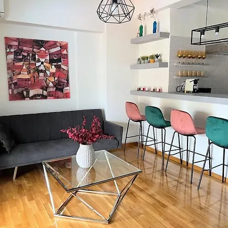 2bdr Boutique Full In Plaka * Athens