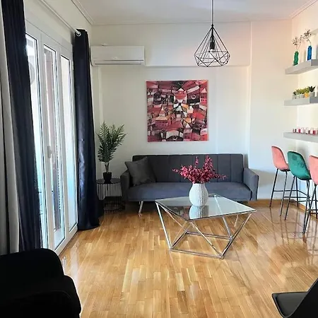 2bdr Boutique Full In Plaka Apartment