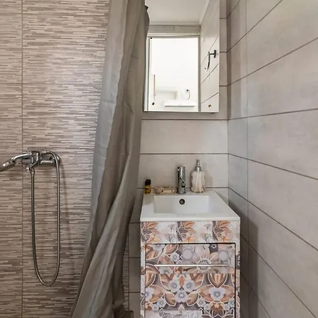 Apartment Sunny Nest By Athenslux *