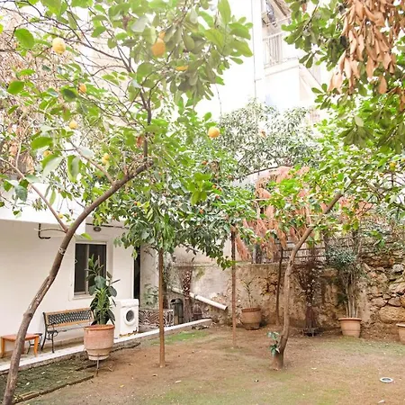 شقة Calm And Cozy Flat With Romantic Garden