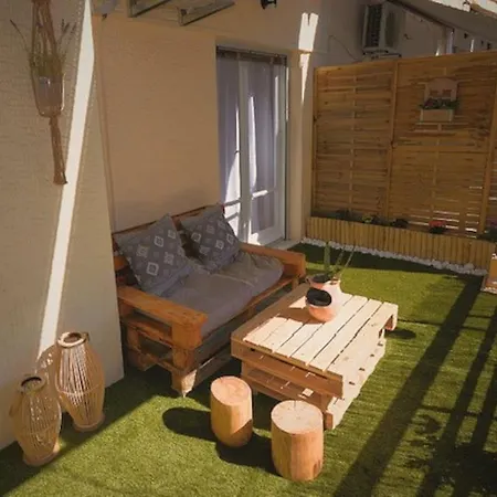 Apartment Cozy In The Heart Of Athens! Athens