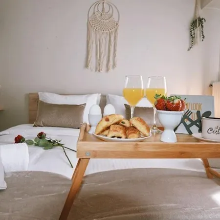 Apartment Cozy In The Heart Of Athens! *