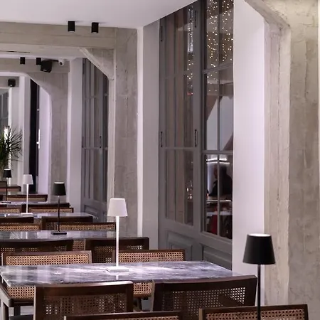 Innathens Appart hôtel 4*