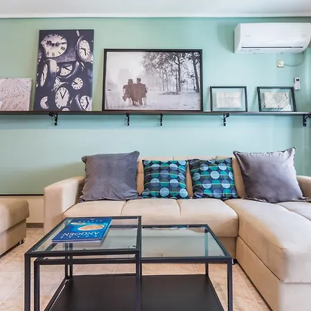 Διαμέρισμα Glyfada 2 Bedrooms 4 Persons By Mps