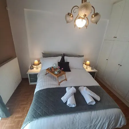 Harma Cozy Apartment Athens