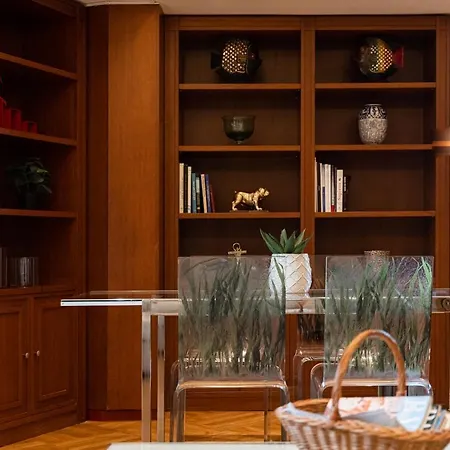 Acropolis Prestige *