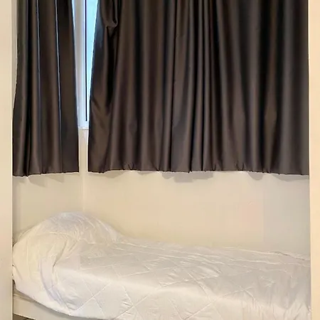 Plaka Downtown 2 Bedroom Basement Apartment Athens