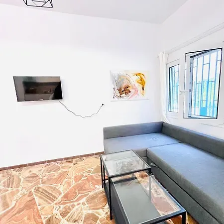 Sky Inn With Wonderful Acropolis View In Neos Kosmos