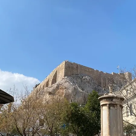 Plaka Downtown 2 Bedroom Basement * Athens