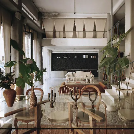 Mona Otel