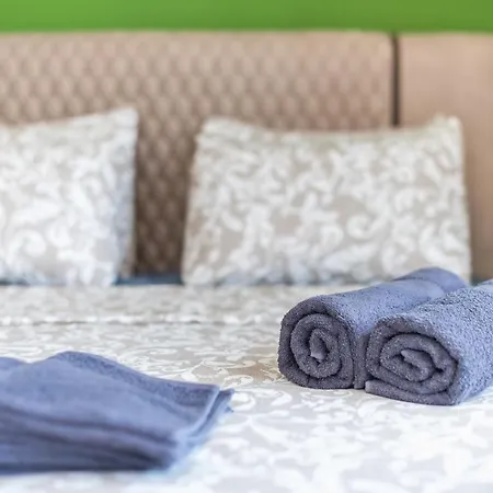 Stylish Luxury Near Acropolis At Syngrou-fix Metro Station Athens