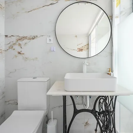 Apartment Stylish Luxury Near Acropolis At Syngrou-fix Metro Station