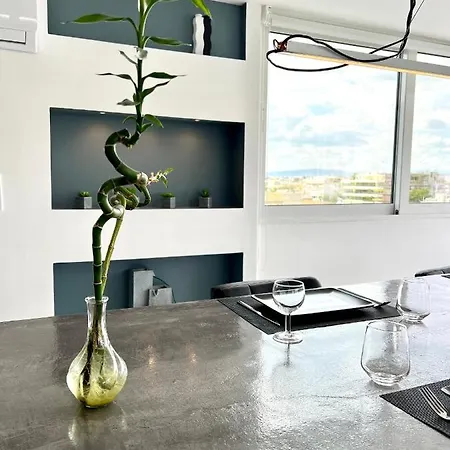 Citycenter Penthouse Mini Private Pool With Hydromassage And Great Town View