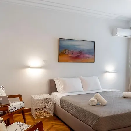 Athenian 1br Apartment *