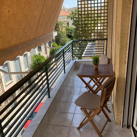 Apartment Modern Rous In