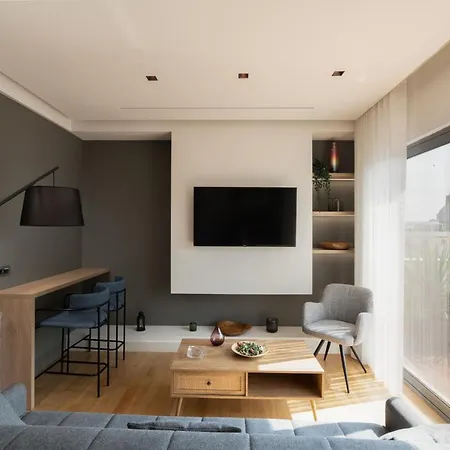 Acropolis Luxury Penthouses With Majestic Views 公寓