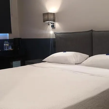 Hotel The Vault