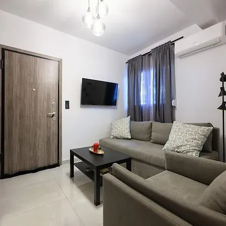Rizari Cozy Apartment *