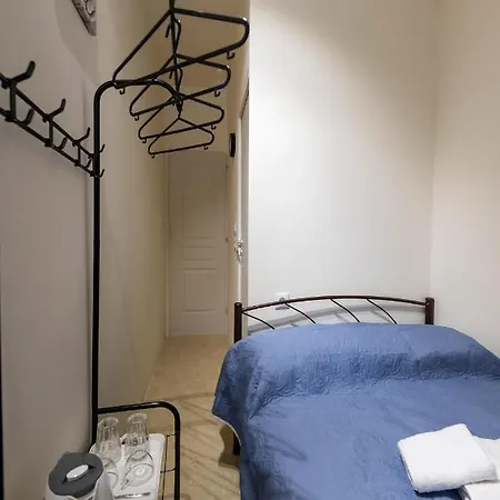 Pure Urban Bedboxes Acropolis Metro Petralona