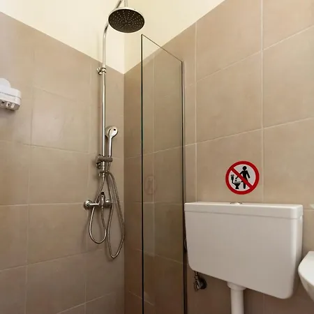 Pure Urban Bedboxes Acropolis Metro Petralona Apartment *