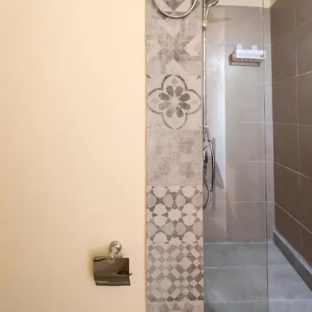 Apartment Pure Urban Bedboxes Acropolis Metro Petralona Athens