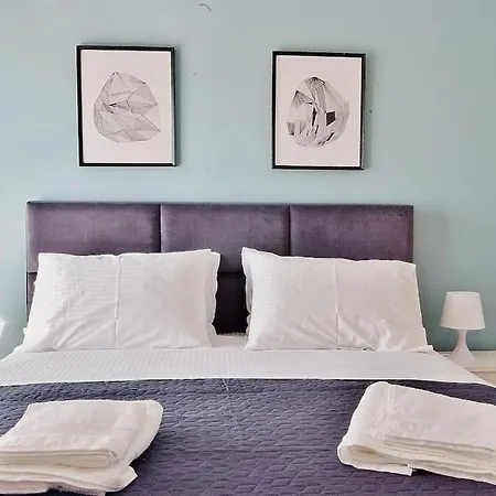 Melia Acropolis - New Apartment *