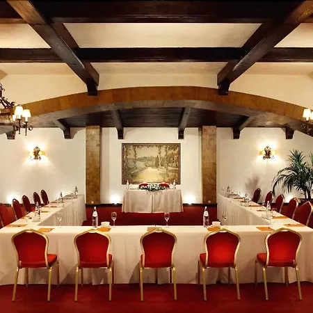 Royal Olympic Hotel 5*