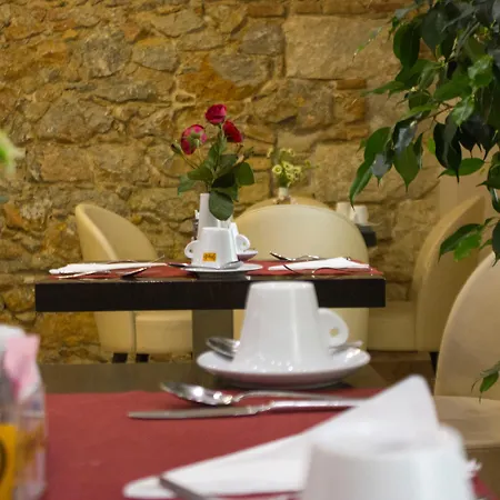 Hotell Ambrosia Aten